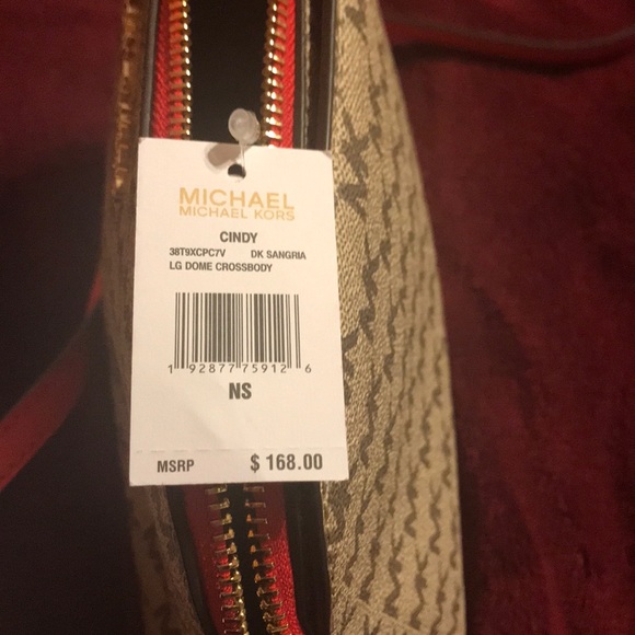 Michael Kors Large Cindy Dome Crossbody - Picture 7 of 7